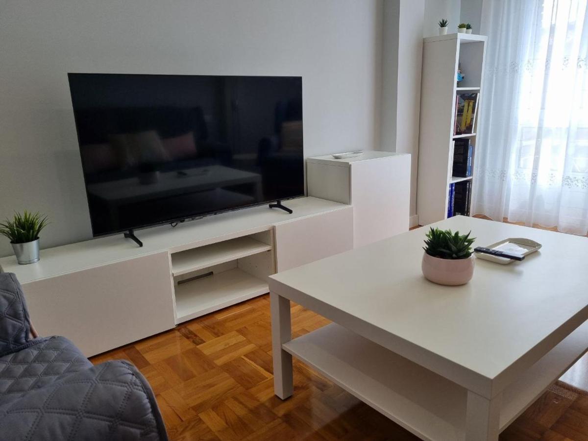 153A 3 Dormitorios Barrio De La Arena Con Parking Gijón Buitenkant foto